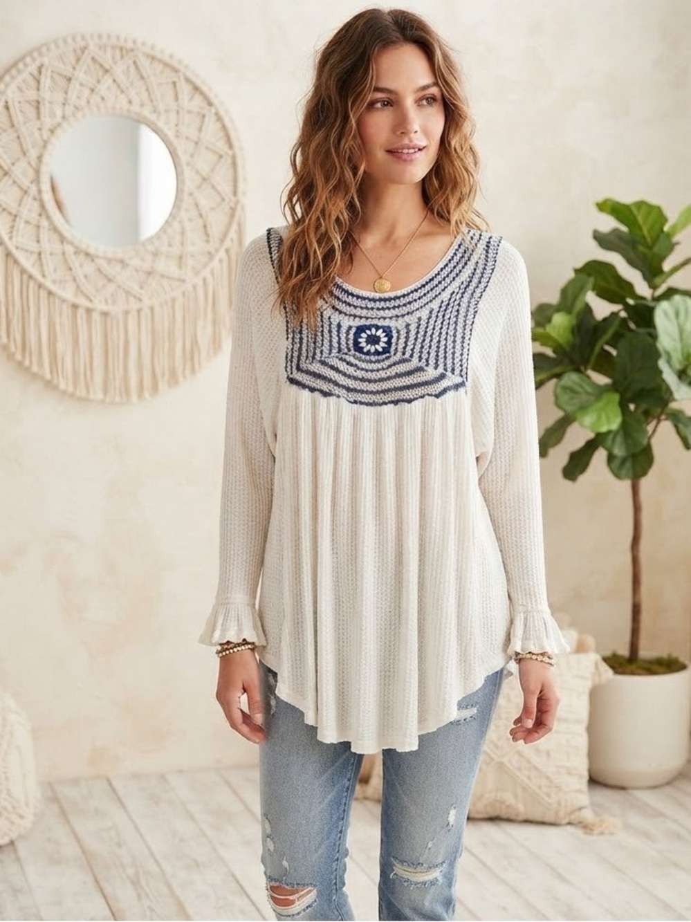Free People White Blue Embroidered Thermal Waffle Knit Tunic Top Medium M